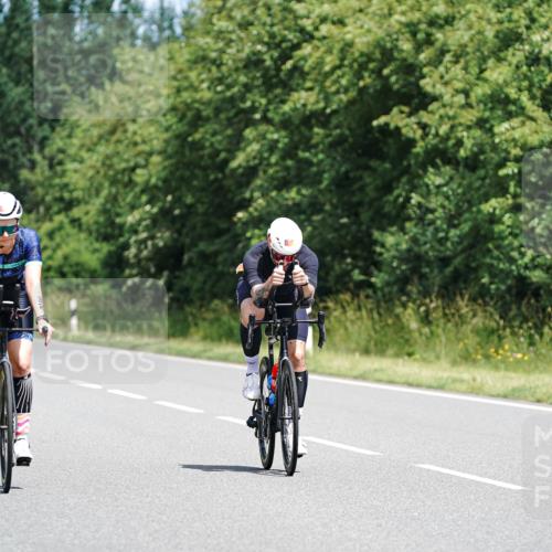 21.06.2026 - Viking Triathlon Michael Burmester http://msf.ph/oto/9871945 21.06.2026 12:42:32 Radfahren 61, 92, 134, 144, 158, 170, 171, 222, 262, 318, 324, 329, 399, 577, 632 meine-sportfotos.de