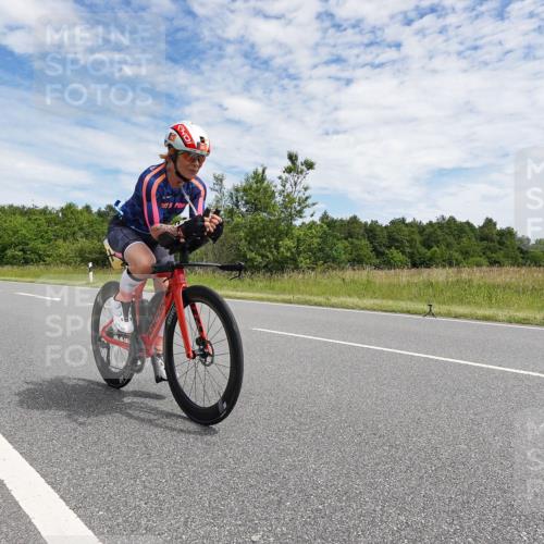 21.06.2026 - Viking Triathlon Michael Burmester http://msf.ph/oto/9871981 21.06.2026 12:23:57 Radfahren 46, 58, 62, 65, 119, 222, 256, 280, 353, 357, 368, 527, 530, 534, 569 meine-sportfotos.de
