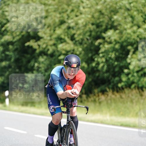 21.06.2026 - Viking Triathlon Michael Burmester http://msf.ph/oto/9871992 21.06.2026 12:42:36 Radfahren 61, 92, 134, 144, 158, 170, 222, 262, 318, 324, 577, 632 meine-sportfotos.de