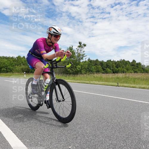 21.06.2026 - Viking Triathlon Michael Burmester http://msf.ph/oto/9871997 21.06.2026 12:24:10 Radfahren 58, 353, 357, 357, 368, 534 meine-sportfotos.de