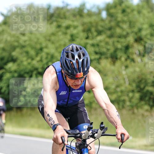 21.06.2026 - Viking Triathlon Michael Burmester http://msf.ph/oto/9872029 21.06.2026 12:42:52 Radfahren 134, 158, 160, 160, 318, 346 meine-sportfotos.de