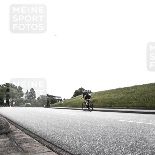 21.06.2026 - 29. Vierlanden-Triathlon H.Heesch http://msf.ph/oto/9872030 21.06.2026 10:43:24 Radfahren 96, 187, 447 meine-sportfotos.de
