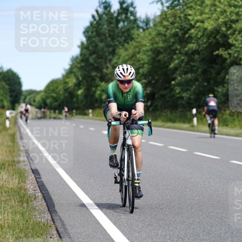 21.06.2026 - Viking Triathlon Michael Burmester http://msf.ph/oto/9872046 21.06.2026 12:42:58 Radfahren 160, 160, 243, 346, 434, 654 meine-sportfotos.de
