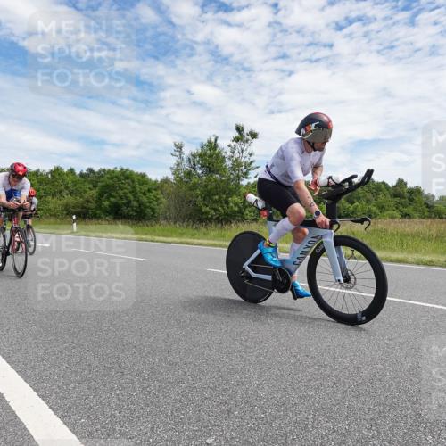 21.06.2026 - Viking Triathlon Michael Burmester http://msf.ph/oto/9872075 21.06.2026 12:24:49 Radfahren 54, 176, 208, 350, 352, 362, 494, 660 meine-sportfotos.de