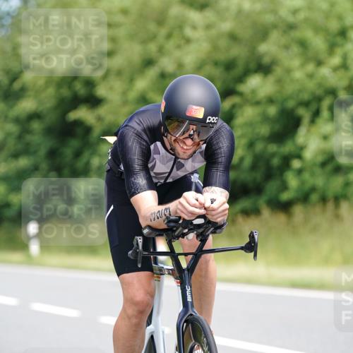 21.06.2026 - Viking Triathlon Michael Burmester http://msf.ph/oto/9872078 21.06.2026 12:43:19 Radfahren 41, 86, 202, 223, 243, 243, 429, 434, 472, 602, 654, 668, 670 meine-sportfotos.de