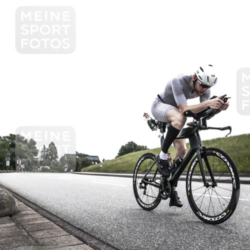 21.06.2026 - 29. Vierlanden-Triathlon H.Heesch http://msf.ph/oto/9872120 21.06.2026 10:44:06 Radfahren 109, 220, 228, 290, 357, 359 meine-sportfotos.de
