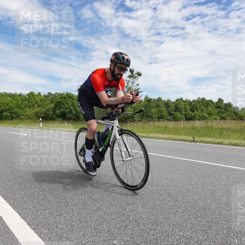 21.06.2026 - Viking Triathlon Michael Burmester http://msf.ph/oto/9872142 21.06.2026 12:25:31 Radfahren 36, 105, 251, 259, 316, 374, 387, 426, 556 meine-sportfotos.de