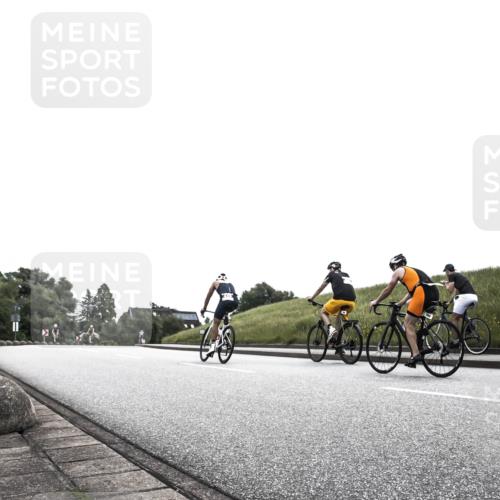 21.06.2026 - 29. Vierlanden-Triathlon H.Heesch http://msf.ph/oto/9872166 21.06.2026 10:44:28 Radfahren 131, 399, 409, 434 meine-sportfotos.de
