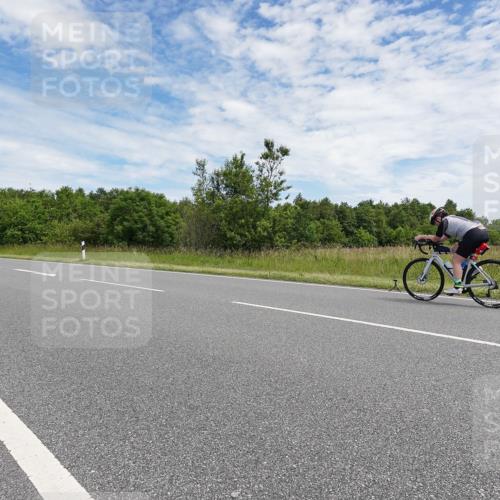 21.06.2026 - Viking Triathlon Michael Burmester http://msf.ph/oto/9872170 21.06.2026 12:25:47 Radfahren 139, 267, 310, 374, 426, 509, 531, 556, 646, 665, 666 meine-sportfotos.de