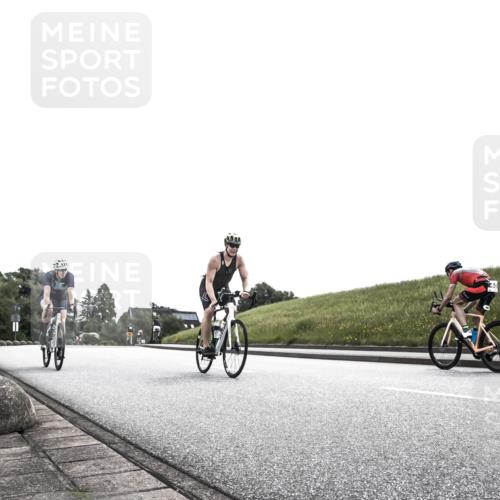 21.06.2026 - 29. Vierlanden-Triathlon H.Heesch http://msf.ph/oto/9872171 21.06.2026 10:44:34 Radfahren 173, 227 meine-sportfotos.de