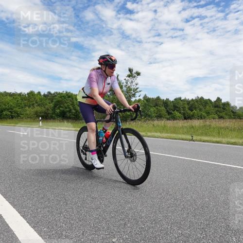 21.06.2026 - Viking Triathlon Michael Burmester http://msf.ph/oto/9872176 21.06.2026 12:25:52 Radfahren 139, 267, 276, 310, 374, 426, 509, 531, 646, 665, 666 meine-sportfotos.de