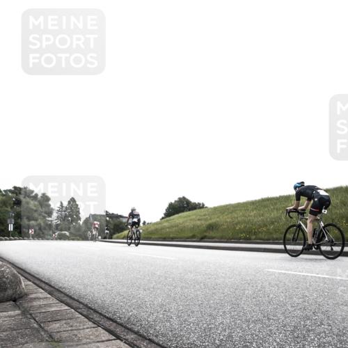 21.06.2026 - 29. Vierlanden-Triathlon H.Heesch http://msf.ph/oto/9872210 21.06.2026 10:44:36 Radfahren 173, 227 meine-sportfotos.de