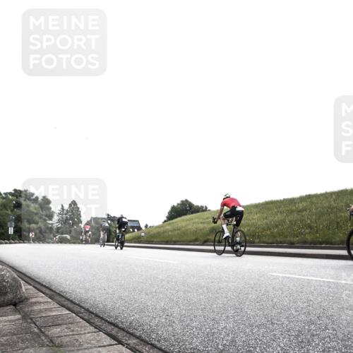 21.06.2026 - 29. Vierlanden-Triathlon H.Heesch http://msf.ph/oto/9872268 21.06.2026 10:44:54 Radfahren 34, 419 meine-sportfotos.de