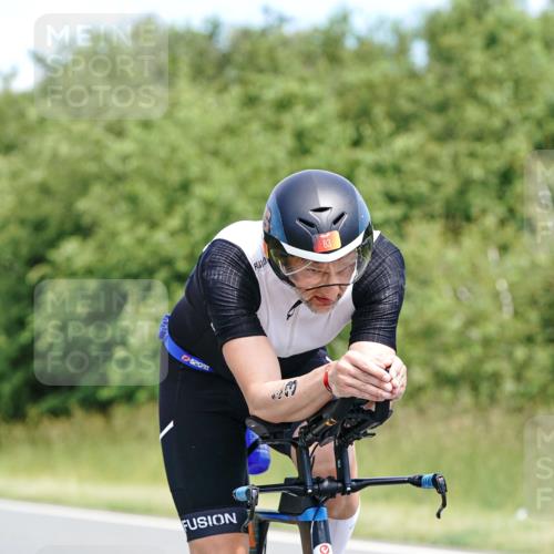 21.06.2026 - Viking Triathlon Michael Burmester http://msf.ph/oto/9872281 21.06.2026 12:43:58 Radfahren 30, 225, 225, 258, 343, 350, 372, 465, 470, 508, 576 meine-sportfotos.de