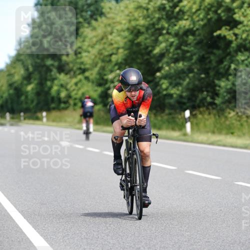 21.06.2026 - Viking Triathlon Michael Burmester http://msf.ph/oto/9872286 21.06.2026 12:44:01 Radfahren 30, 225, 225, 258, 343, 347, 350, 372, 465, 470, 475, 508, 576 meine-sportfotos.de