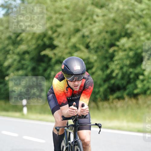 21.06.2026 - Viking Triathlon Michael Burmester http://msf.ph/oto/9872299 21.06.2026 12:44:02 Radfahren 30, 225, 258, 343, 347, 350, 372, 465, 470, 475, 508, 576 meine-sportfotos.de