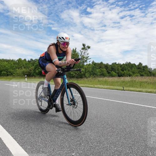 21.06.2026 - Viking Triathlon Michael Burmester http://msf.ph/oto/9872327 21.06.2026 12:27:16 Radfahren 38, 218, 266, 273, 444, 444, 554, 639 meine-sportfotos.de