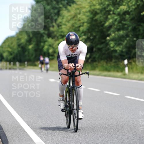21.06.2026 - Viking Triathlon Michael Burmester http://msf.ph/oto/9872328 21.06.2026 12:44:06 Radfahren 207, 225, 347, 350, 353, 372, 465, 470, 475, 564, 576 meine-sportfotos.de