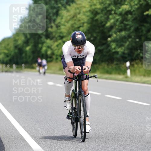 21.06.2026 - Viking Triathlon Michael Burmester http://msf.ph/oto/9872333 21.06.2026 12:44:07 Radfahren 207, 225, 347, 350, 353, 372, 465, 470, 475, 564, 576 meine-sportfotos.de