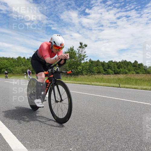 21.06.2026 - Viking Triathlon Michael Burmester http://msf.ph/oto/9872347 21.06.2026 12:27:39 Radfahren 63, 162, 268, 322, 490 meine-sportfotos.de