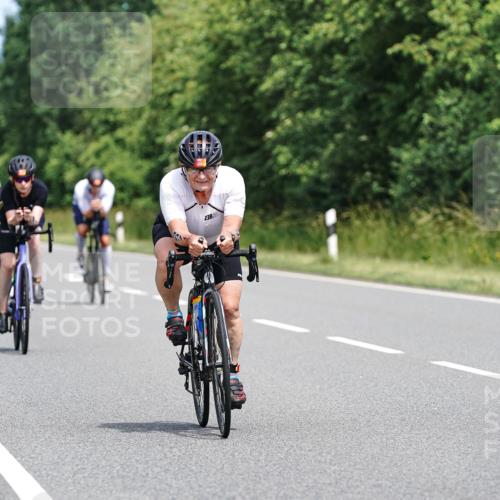 21.06.2026 - Viking Triathlon Michael Burmester http://msf.ph/oto/9872354 21.06.2026 12:44:15 Radfahren 59, 161, 207, 341, 347, 350, 353, 470, 475, 534, 564, 576 meine-sportfotos.de
