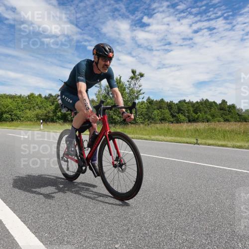21.06.2026 - Viking Triathlon Michael Burmester http://msf.ph/oto/9872372 21.06.2026 12:27:58 Radfahren 63, 124, 155, 162, 257, 260, 269, 390, 545 meine-sportfotos.de