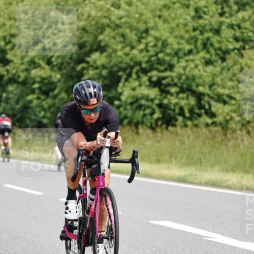 21.06.2026 - Viking Triathlon Michael Burmester http://msf.ph/oto/9872393 21.06.2026 12:44:19 Radfahren 59, 161, 207, 341, 347, 350, 353, 395, 470, 475, 534, 564 meine-sportfotos.de