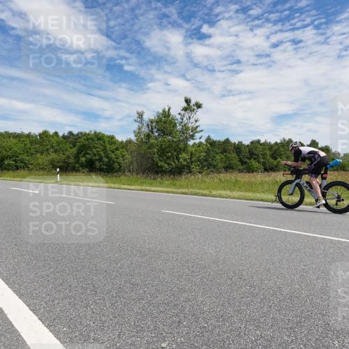 21.06.2026 - Viking Triathlon Michael Burmester http://msf.ph/oto/9872401 21.06.2026 12:28:09 Radfahren 257, 260, 390, 438, 545, 621 meine-sportfotos.de