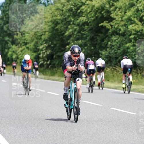 21.06.2026 - Viking Triathlon Michael Burmester http://msf.ph/oto/9872410 21.06.2026 12:44:27 Radfahren 59, 102, 161, 207, 341, 347, 353, 395, 456, 475, 534, 564, 623 meine-sportfotos.de