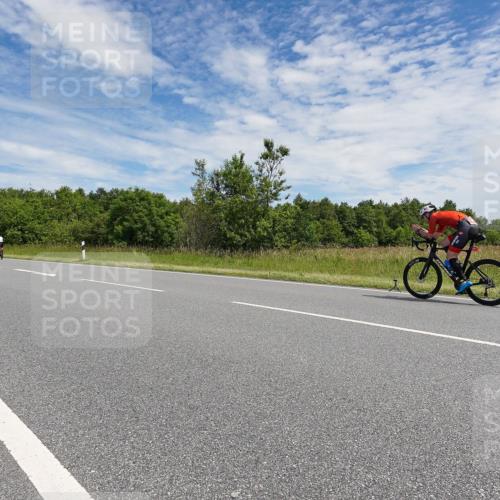 21.06.2026 - Viking Triathlon Michael Burmester http://msf.ph/oto/9872423 21.06.2026 12:28:37 Radfahren 57, 189, 326, 438 meine-sportfotos.de