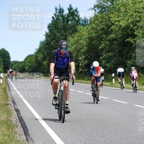 21.06.2026 - Viking Triathlon Michael Burmester http://msf.ph/oto/9872430 21.06.2026 12:44:28 Radfahren 59, 102, 161, 207, 341, 347, 353, 395, 456, 534, 564, 623 meine-sportfotos.de