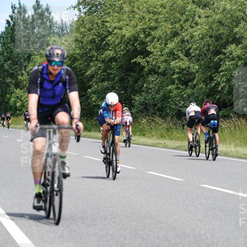 21.06.2026 - Viking Triathlon Michael Burmester http://msf.ph/oto/9872438 21.06.2026 12:44:29 Radfahren 59, 102, 161, 207, 341, 353, 395, 456, 534, 564, 623 meine-sportfotos.de