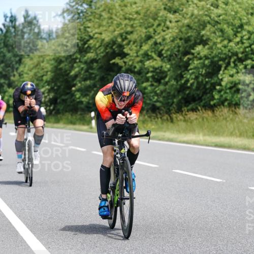 21.06.2026 - Viking Triathlon Michael Burmester http://msf.ph/oto/9872473 21.06.2026 12:44:40 Radfahren 53, 59, 102, 177, 264, 341, 358, 395, 456, 615, 623 meine-sportfotos.de