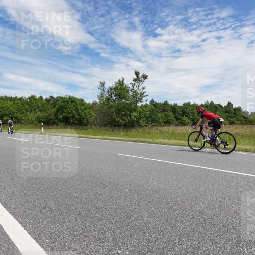 21.06.2026 - Viking Triathlon Michael Burmester http://msf.ph/oto/9872511 21.06.2026 12:29:53 Radfahren 66, 101, 168, 196, 302, 463, 529, 540 meine-sportfotos.de