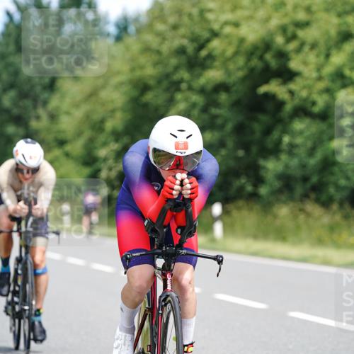 21.06.2026 - Viking Triathlon Michael Burmester http://msf.ph/oto/9872578 21.06.2026 12:45:02 Radfahren 39, 53, 91, 94, 132, 164, 177, 177, 219, 239, 253, 264, 306, 313, 358, 494, 538, 615 meine-sportfotos.de
