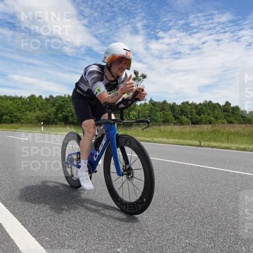 21.06.2026 - Viking Triathlon Michael Burmester http://msf.ph/oto/9872587 21.06.2026 12:30:42 Radfahren 99, 104, 109, 111, 113, 125, 137, 145, 180, 199, 359, 376 meine-sportfotos.de
