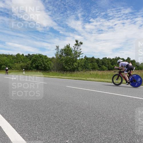21.06.2026 - Viking Triathlon Michael Burmester http://msf.ph/oto/9872612 21.06.2026 12:30:59 Radfahren 34, 45, 107, 111, 113, 125, 151, 188, 199, 241, 252, 327, 340, 383, 445, 485, 553, 567, 574, 578, 663 meine-sportfotos.de