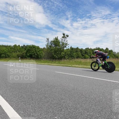 21.06.2026 - Viking Triathlon Michael Burmester http://msf.ph/oto/9872700 21.06.2026 12:32:30 Radfahren 301, 331, 393, 462, 532, 559, 601, 659 meine-sportfotos.de