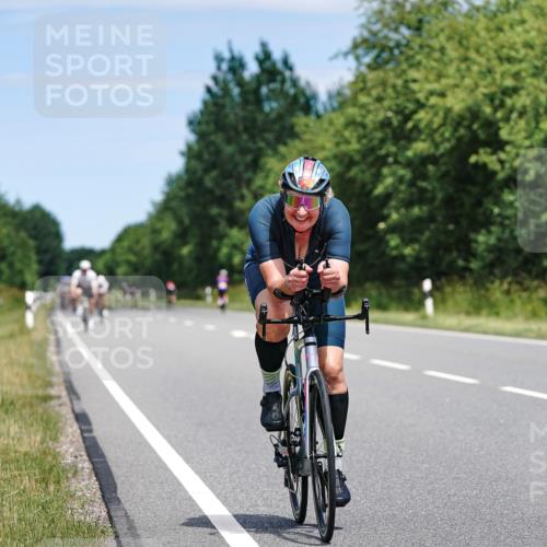 21.06.2026 - Viking Triathlon Michael Burmester http://msf.ph/oto/9872712 21.06.2026 12:45:24 Radfahren 39, 48, 91, 132, 173, 182, 249, 254, 254, 306, 309, 538 meine-sportfotos.de