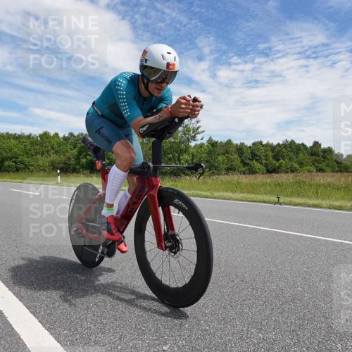21.06.2026 - Viking Triathlon Michael Burmester http://msf.ph/oto/9872740 21.06.2026 12:32:51 Radfahren 93, 97, 114, 116, 247, 265, 289, 301, 447, 454, 579, 626, 659 meine-sportfotos.de