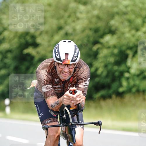 21.06.2026 - Viking Triathlon Michael Burmester http://msf.ph/oto/9872879 21.06.2026 12:46:01 Radfahren 205, 238, 352, 352, 421, 442, 561 meine-sportfotos.de