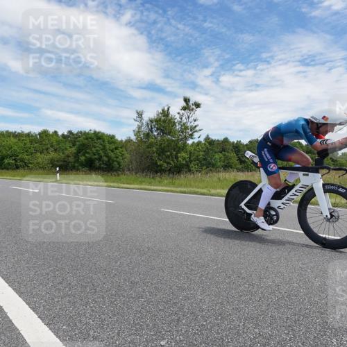 21.06.2026 - Viking Triathlon Michael Burmester http://msf.ph/oto/9872906 21.06.2026 12:34:35 Radfahren 28, 49, 197, 248, 304, 360, 389, 571, 653 meine-sportfotos.de