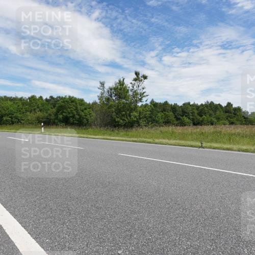 21.06.2026 - Viking Triathlon Michael Burmester http://msf.ph/oto/9872925 21.06.2026 12:34:52 Radfahren 96, 197, 197, 248, 248, 389, 389, 432, 571, 590, 616 meine-sportfotos.de
