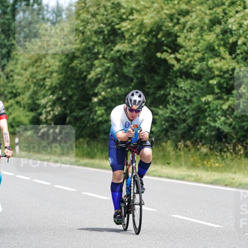 21.06.2026 - Viking Triathlon Michael Burmester http://msf.ph/oto/9872954 21.06.2026 12:46:24 Radfahren 36, 105, 178, 251, 439, 457, 457, 504, 546, 606, 629, 629 meine-sportfotos.de