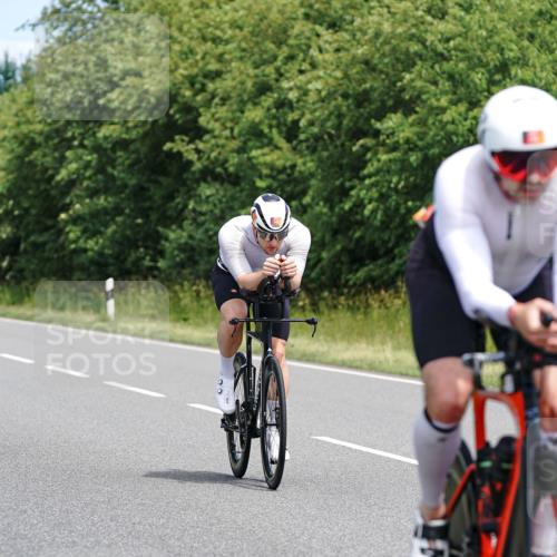 21.06.2026 - Viking Triathlon Michael Burmester http://msf.ph/oto/9873028 21.06.2026 12:46:37 Radfahren 16, 36, 81, 105, 165, 178, 184, 251, 364, 407, 457, 504, 530, 546, 606, 629, 629, 634 meine-sportfotos.de