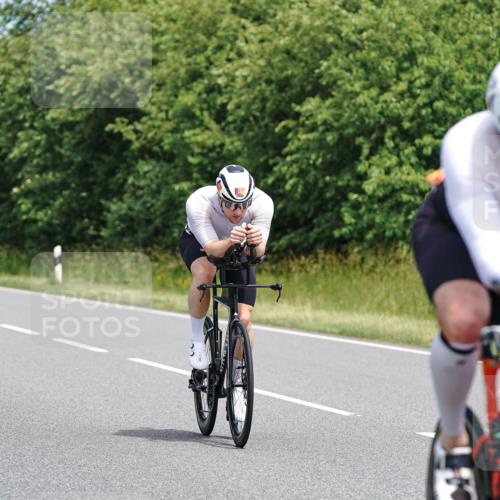 21.06.2026 - Viking Triathlon Michael Burmester http://msf.ph/oto/9873035 21.06.2026 12:46:37 Radfahren 16, 36, 81, 105, 165, 178, 184, 251, 364, 407, 457, 504, 530, 546, 606, 629, 629, 634 meine-sportfotos.de