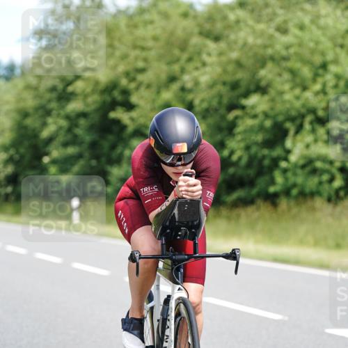 21.06.2026 - Viking Triathlon Michael Burmester http://msf.ph/oto/9873051 21.06.2026 12:46:38 Radfahren 16, 36, 81, 105, 165, 178, 184, 251, 364, 407, 457, 504, 530, 546, 606, 629, 629, 634 meine-sportfotos.de
