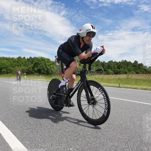 21.06.2026 - Viking Triathlon Michael Burmester http://msf.ph/oto/9873053 21.06.2026 12:36:10 Radfahren 22, 37, 106, 354, 363, 427, 458, 539, 637, 667 meine-sportfotos.de