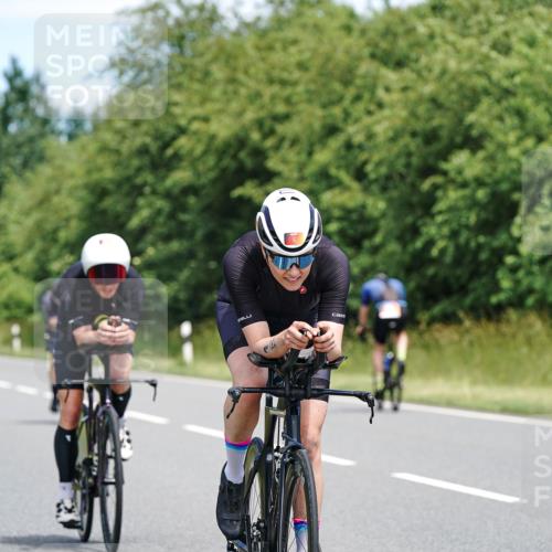 21.06.2026 - Viking Triathlon Michael Burmester http://msf.ph/oto/9873124 21.06.2026 12:46:47 Radfahren 16, 36, 81, 105, 165, 184, 364, 407, 457, 530, 629, 634 meine-sportfotos.de