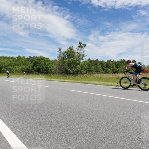 21.06.2026 - Viking Triathlon Michael Burmester http://msf.ph/oto/9873129 21.06.2026 12:37:26 Radfahren 77, 141, 244, 300, 409, 448, 471, 519, 519 meine-sportfotos.de